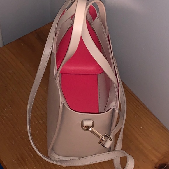 Kate Spade Pink scalloped bag - Picture 4 of 5